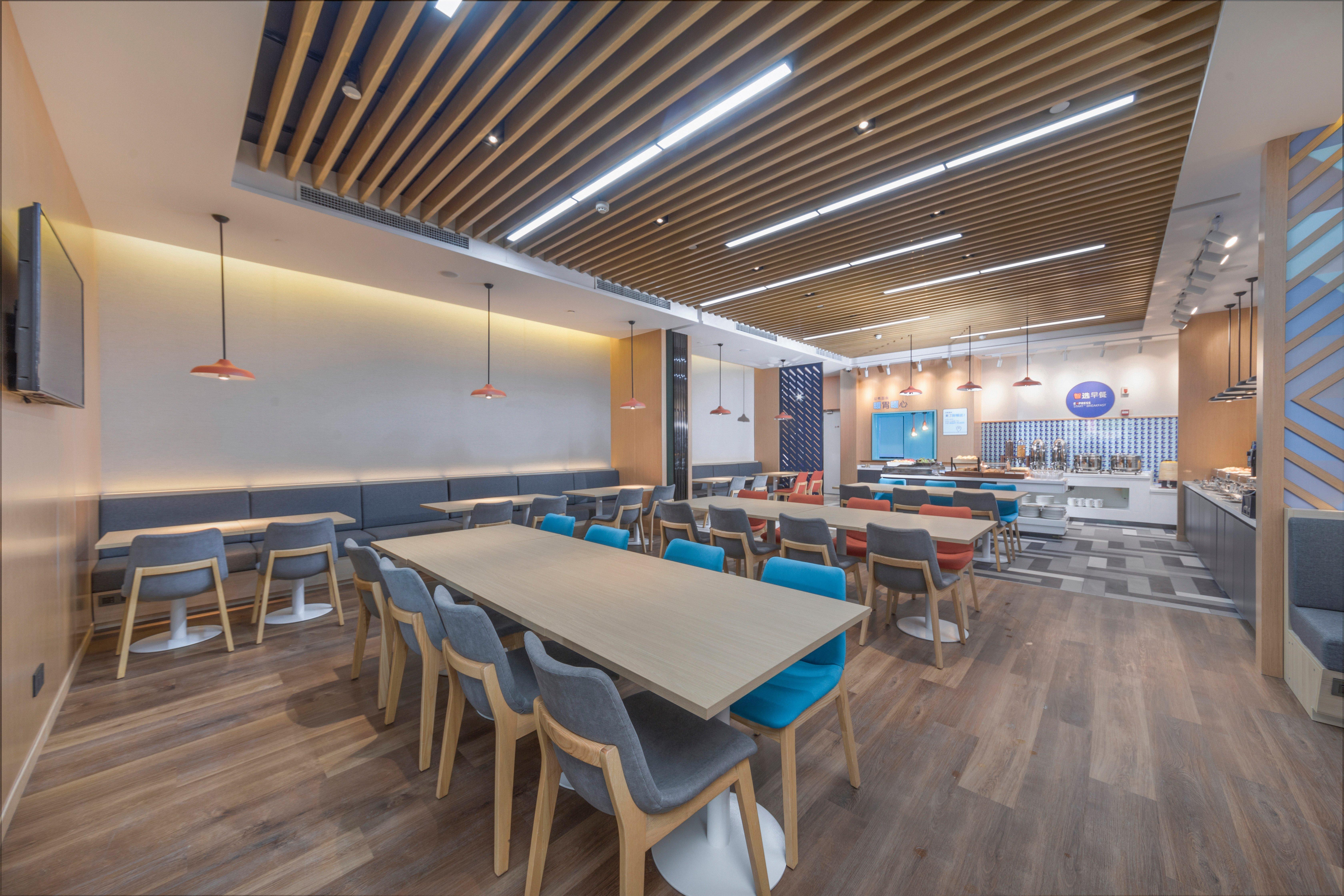 Holiday Inn Express Shanghai Jiading Center By Ihg Esterno foto